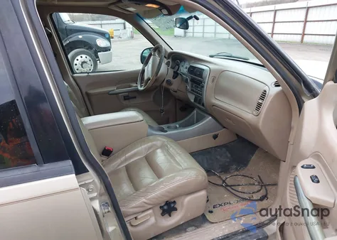 2001 Ford Explorer Sport Trac z USA, uszkodzony, nr VIN 1FMZU77E71UB38985